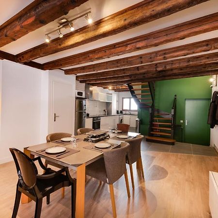 Le Balcon Du Chateau - Aprtement 75 Square Meter In The Annecy Center Zewnętrze zdjęcie